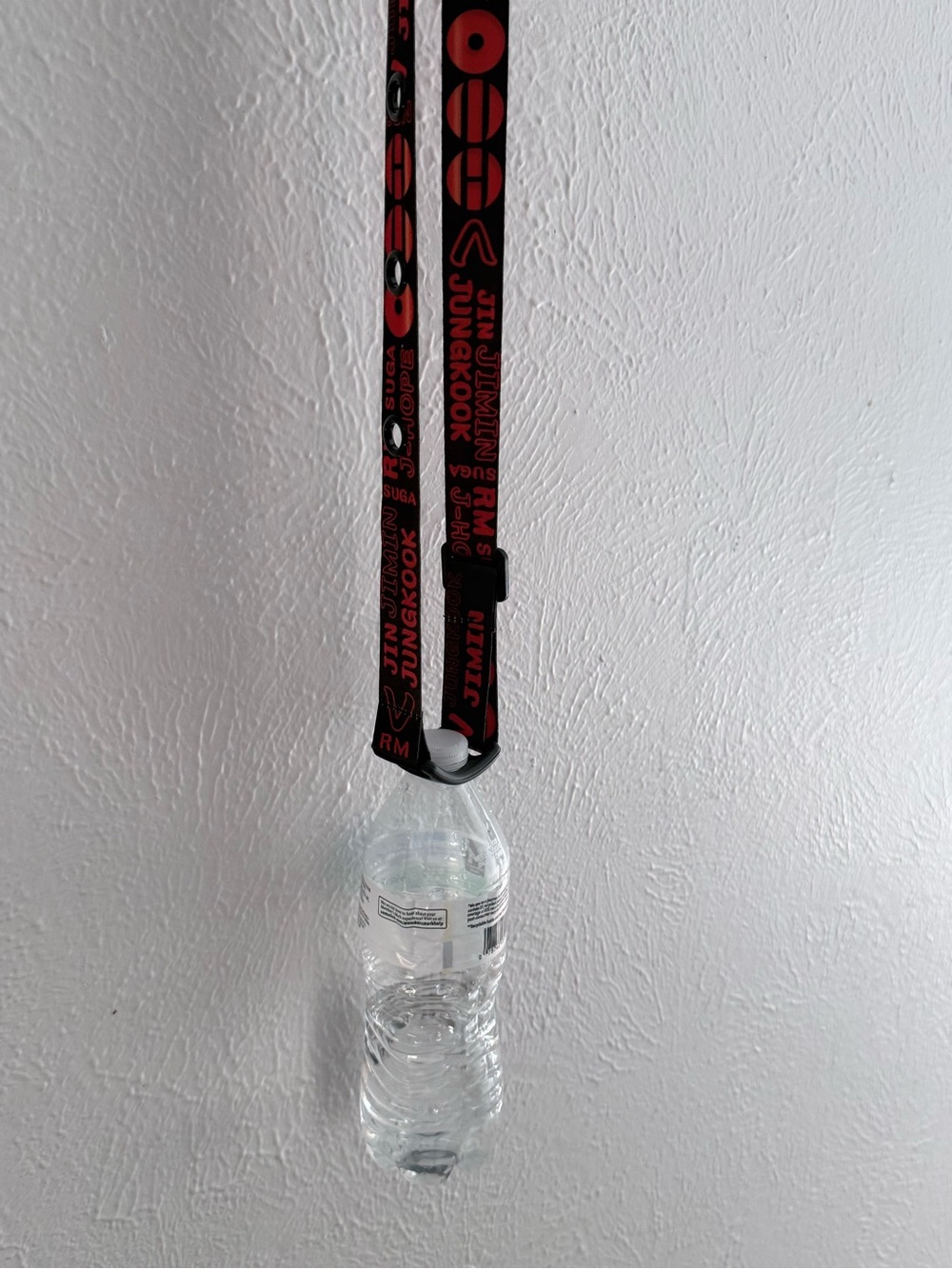 Red and Black Mobile Lanyard with Clip - Secure Carry